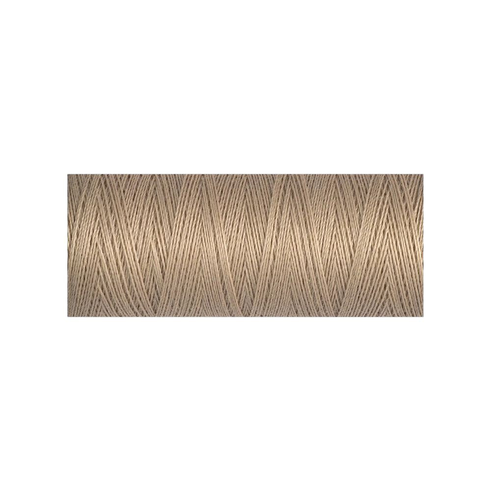 Gutermann Button Hole Twist Col 215 10M