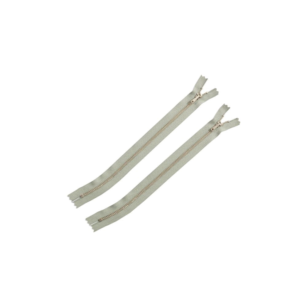 Curved Zip Light Grey